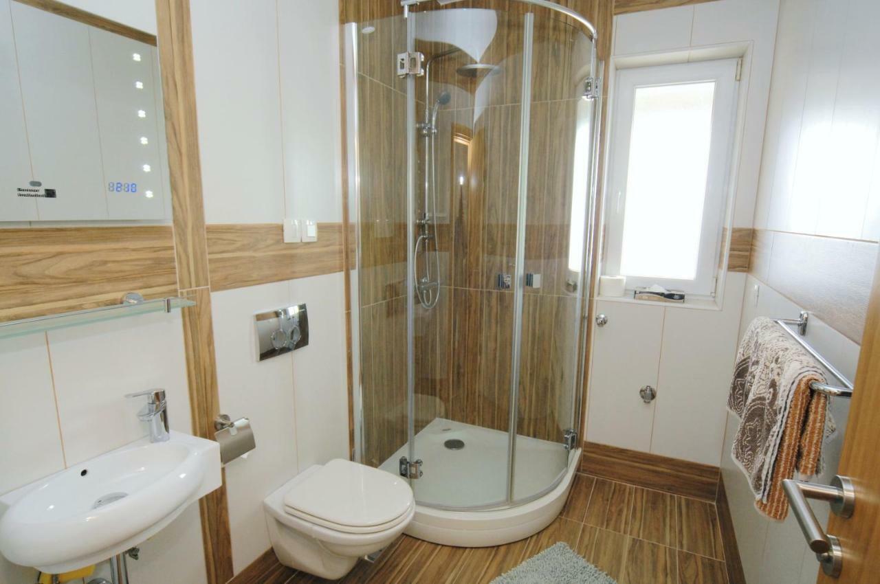 Haus Zora Ferienwohnung 7 Мошценице Екстериор снимка