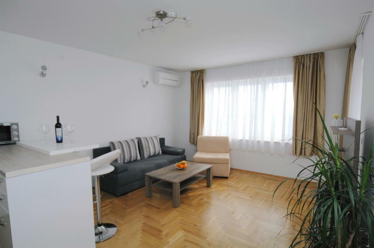 Haus Zora Ferienwohnung 7 Мошценице Екстериор снимка